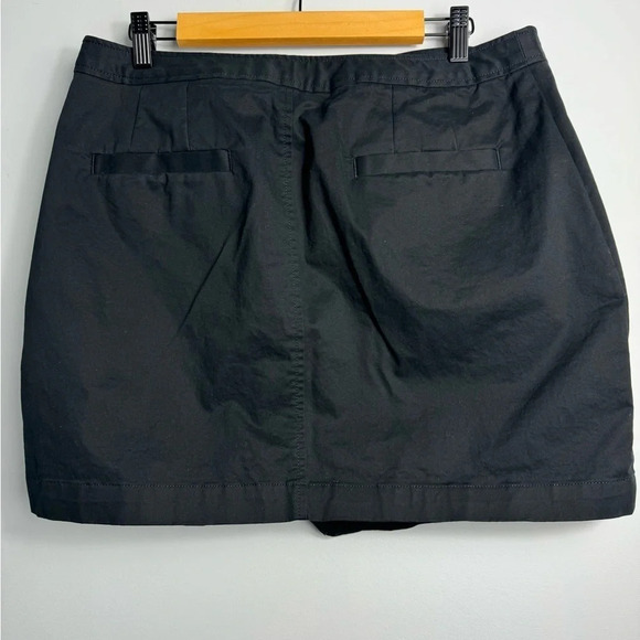 Banana Republic Heritage Collection Side-Zip mini skirt in Black Size 14 - Picture 6 of 9